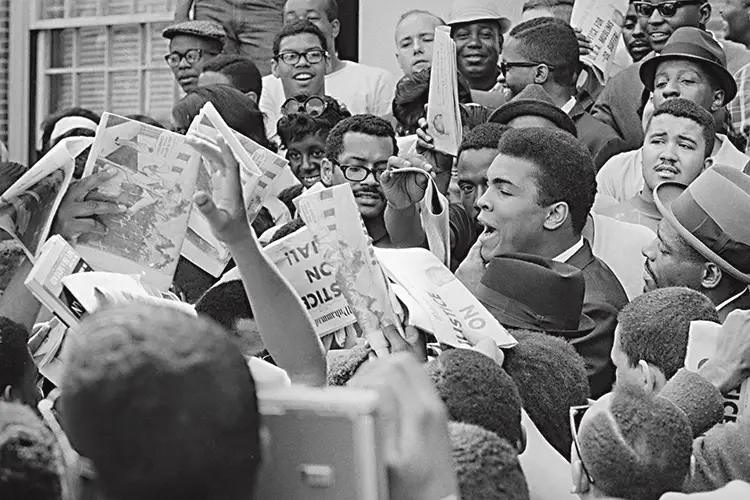 Muhammad-Ali-uomo-atleta1_slider_home.jpg