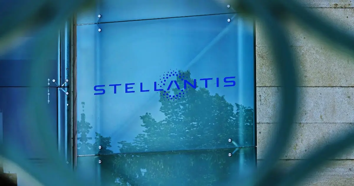 Stellantis in Borsa come al debutto: "persi" 43 miliardi