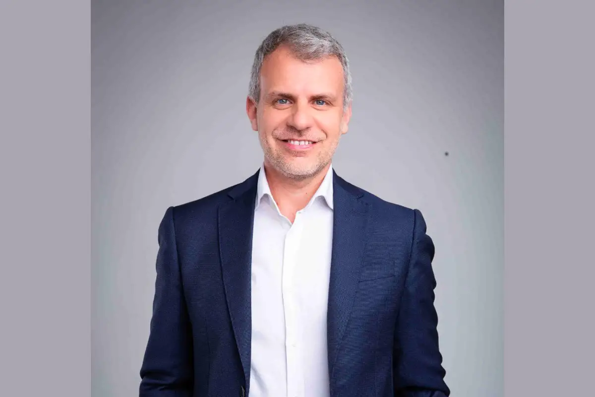 Adriano Baioni cresce in cresce in Warner Bros. Discovery