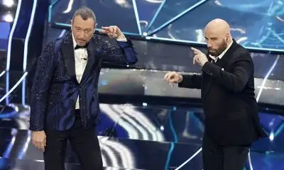 Festival di Sanremo: Rai multata per le scarpe di John Travolta