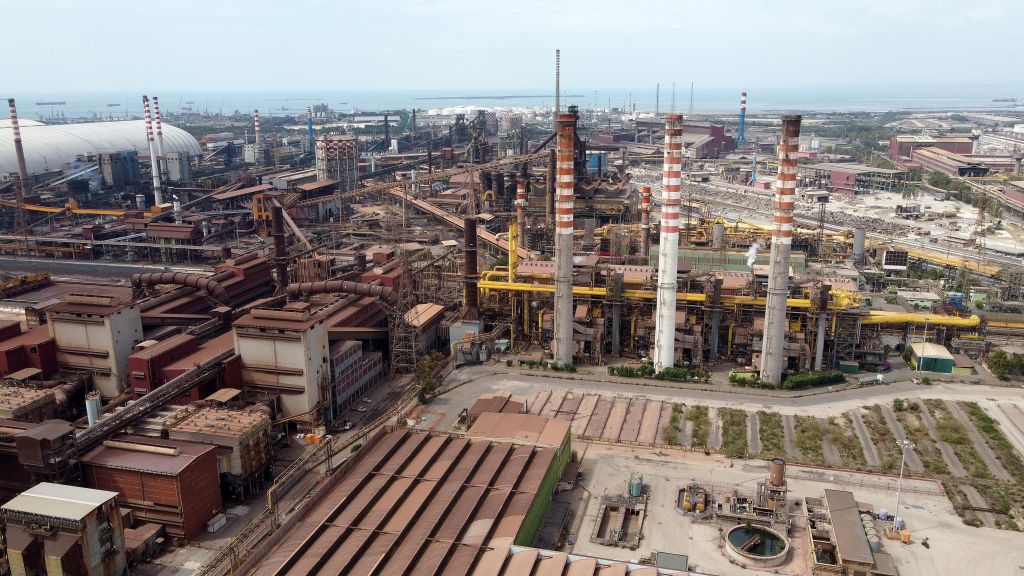 Acciaierie d'Italia (ex Ilva): 15 gruppi “interessati” all’acquisto