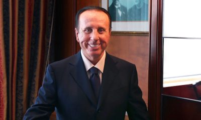 De Cecco: Filippo Antonio De Cecco resta al vertice. Via a piano da 1 miliardo di euro