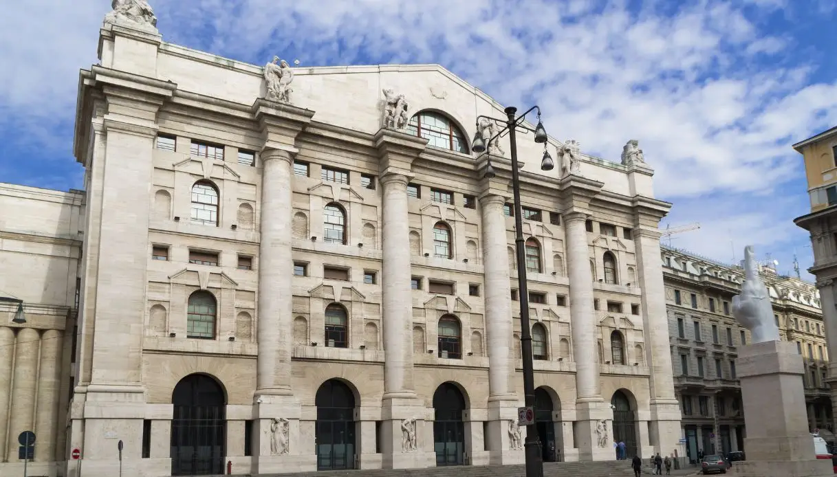 Banche e difesa: i settori forti nel mercato azionario del 2025