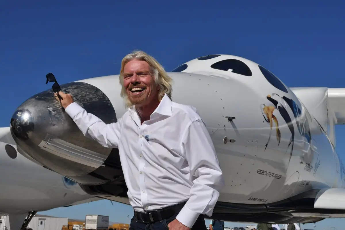 Virgin Galactic punta allo spazioporto di Grottaglie per ampliare le proprie missioni di turismo spaziale