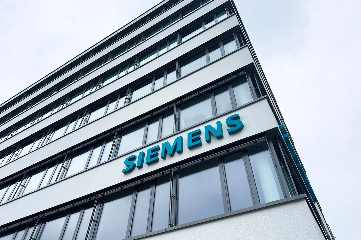 Siemens si rafforza nei software industriali: acquisita Altair