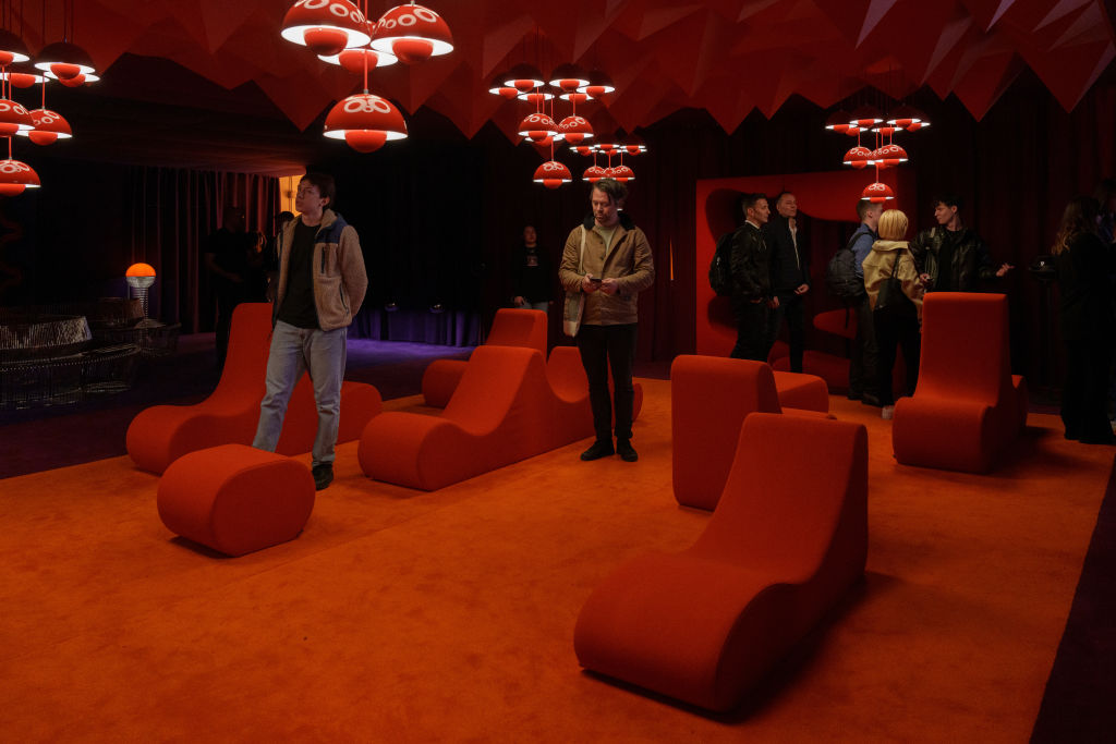 Salone del Mobile 2025: aumenta l'indotto grazie agli stranieri