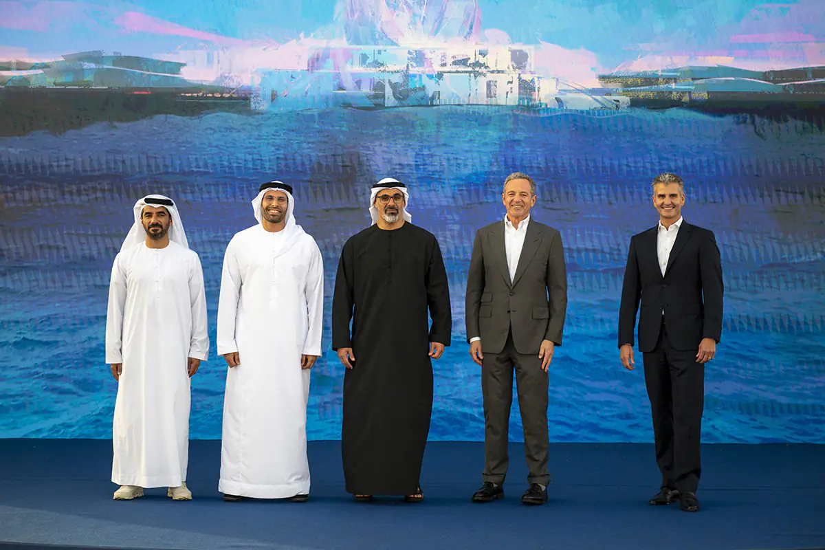 Disney scommette su Abu Dhabi: nuovo parco e utili record