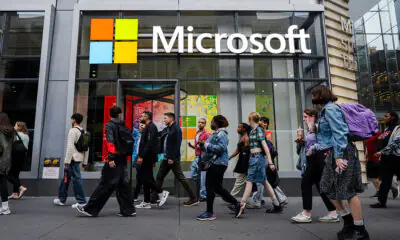 Microsoft taglia 7 mila posti, via anche i manager