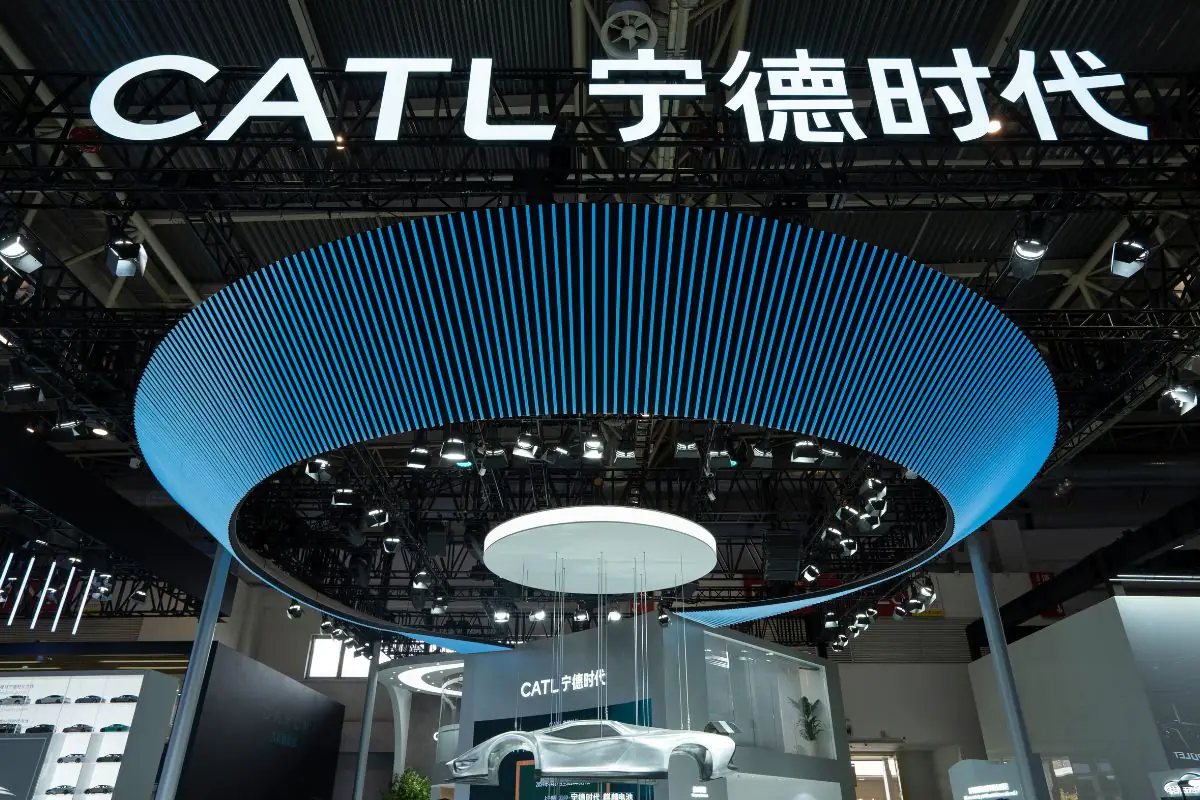 CATL, debutto record alla Borsa di Hong Kong: +16%