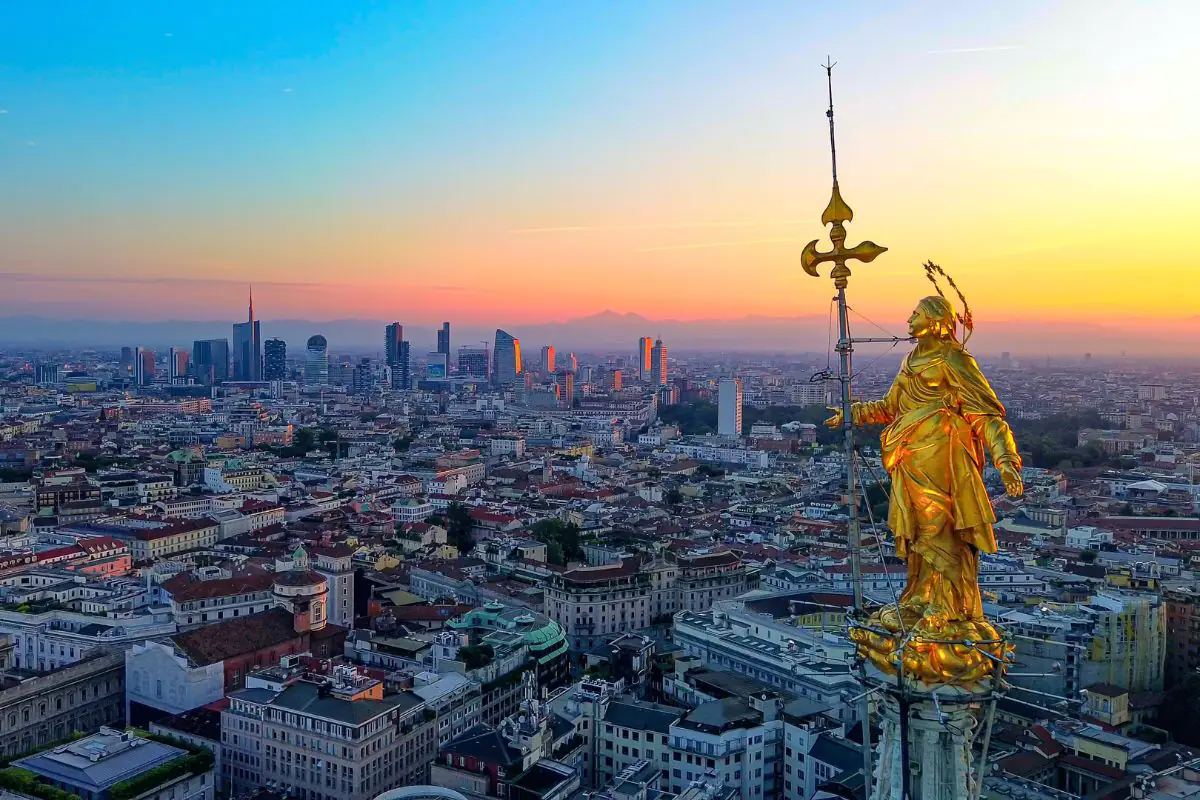 Super-ricchi, da Londra a Milano dopo stretta fiscale nel Regno Unito