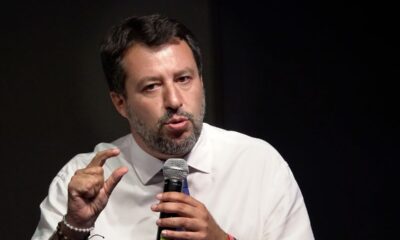 Addio al Superbollo, Matteo Salvini: “No al solo elettrico dal 2035”