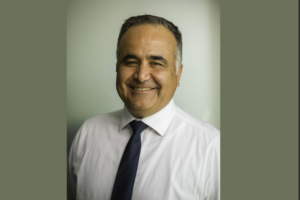 Adriano Palomba cresce in Jabra