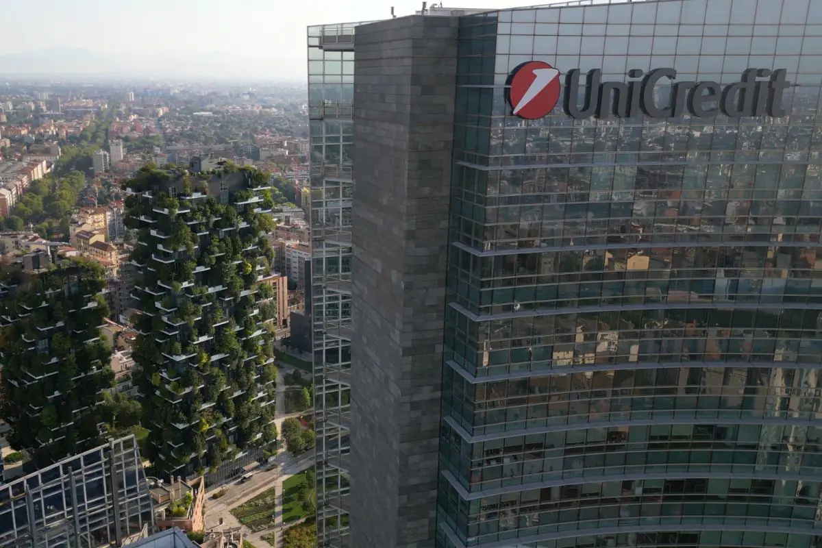Unicredit–Banco Bpm, il Tar sull’Ops: congelata fino al 21 giugno