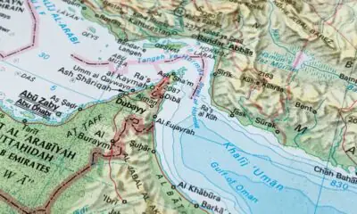 Il petrolio rischia di arrivare a 100 dollari: le conseguenze della chiusura dello Stretto di Hormuz