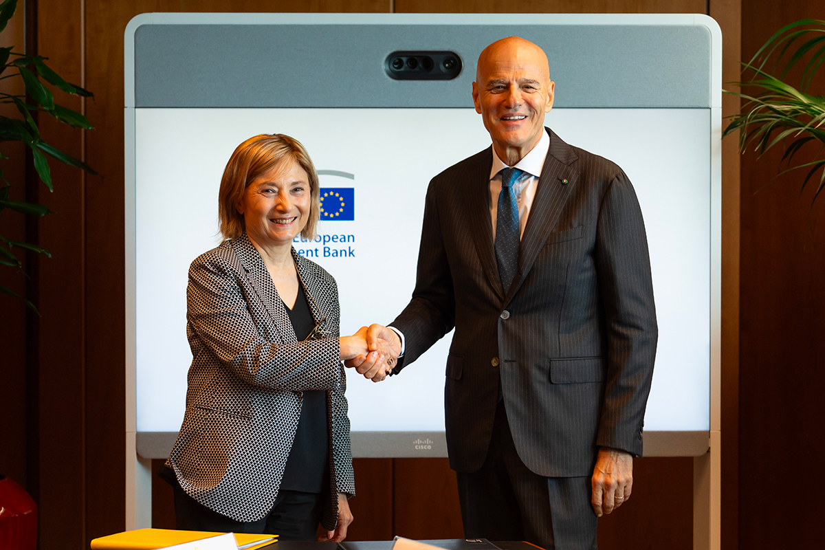Accordo Bei-Eni: 500 milioni per la bioraffineria di Livorno
