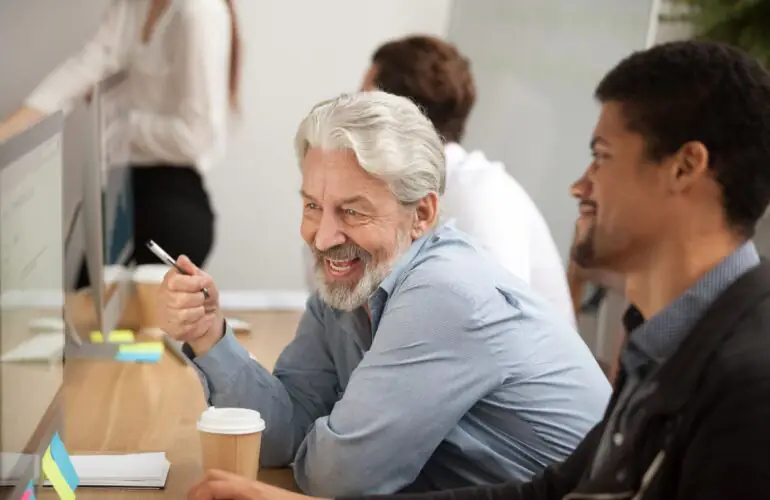 Reverse mentoring: i giovani possono diventare maestri per manager e leader