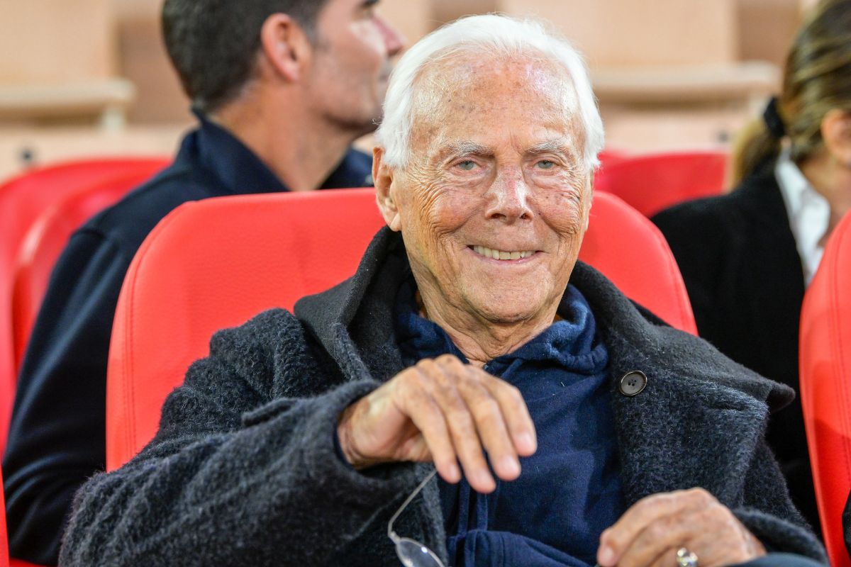 Giorgio Armani spegne 91 candelime e manda un messaggio d'affetto e gratitudine ai fan