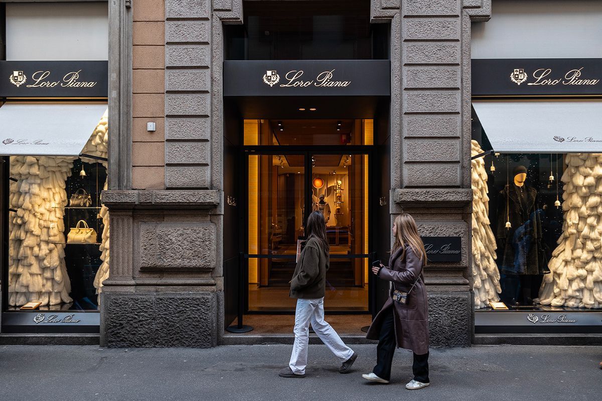 Amministrazione giudiziaria per Loro Piana: ha "agevolato lo sfruttamento del lavoro"
