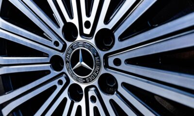 Mercedes e Porsche, bilanci primo semestre 2025: utili dimezzati per effetto dazi