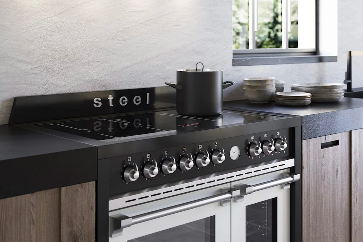 Elica investe in Steel Cucine per crescere nel premium cooking