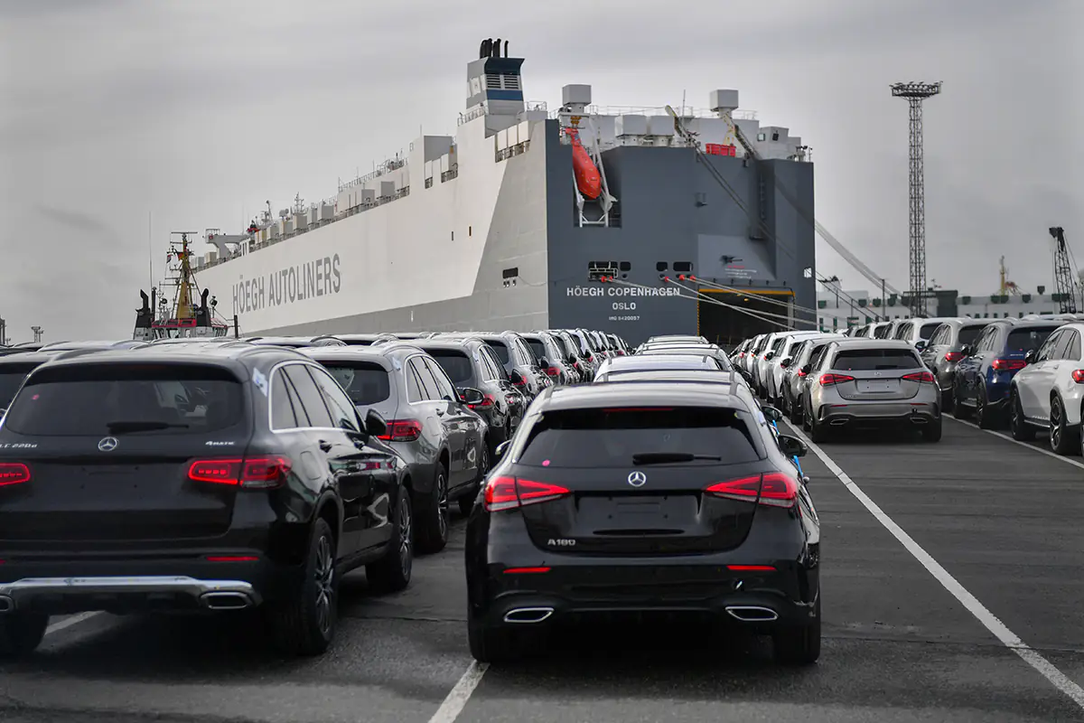 Ue pronta a eliminare i dazi Usa in cambio dello sconto sulle auto