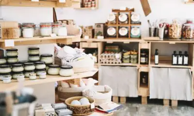 Cosmei viene acquisita da Berlin Packaging, i dettagli dell'operazione