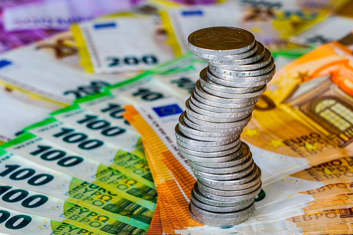 Oltre 770mila richieste di prestito: ceto medio sempre più indebitato