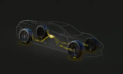 Pirelli porta Cyber Tyre sulle nuove Aston Martin