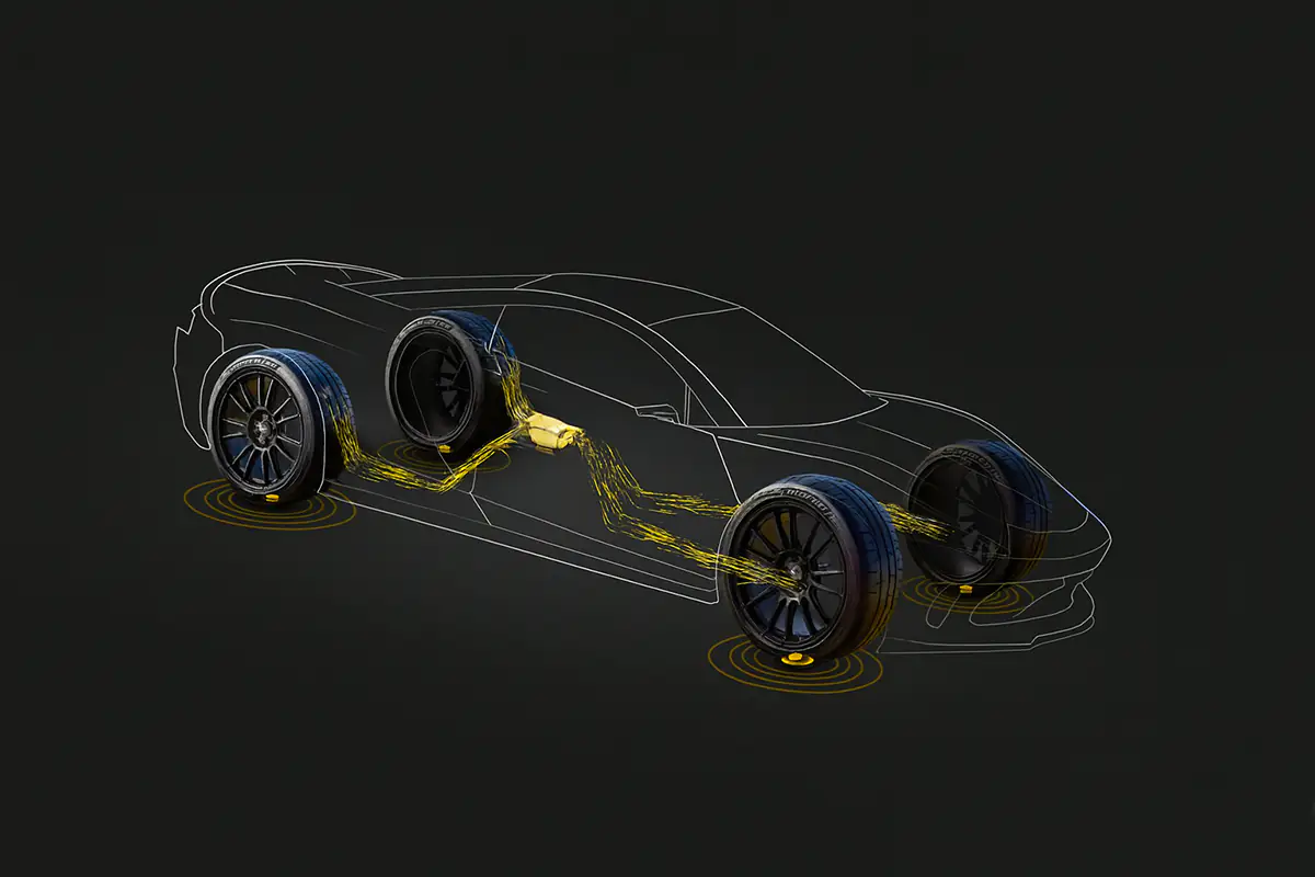 Pirelli porta Cyber Tyre sulle nuove Aston Martin