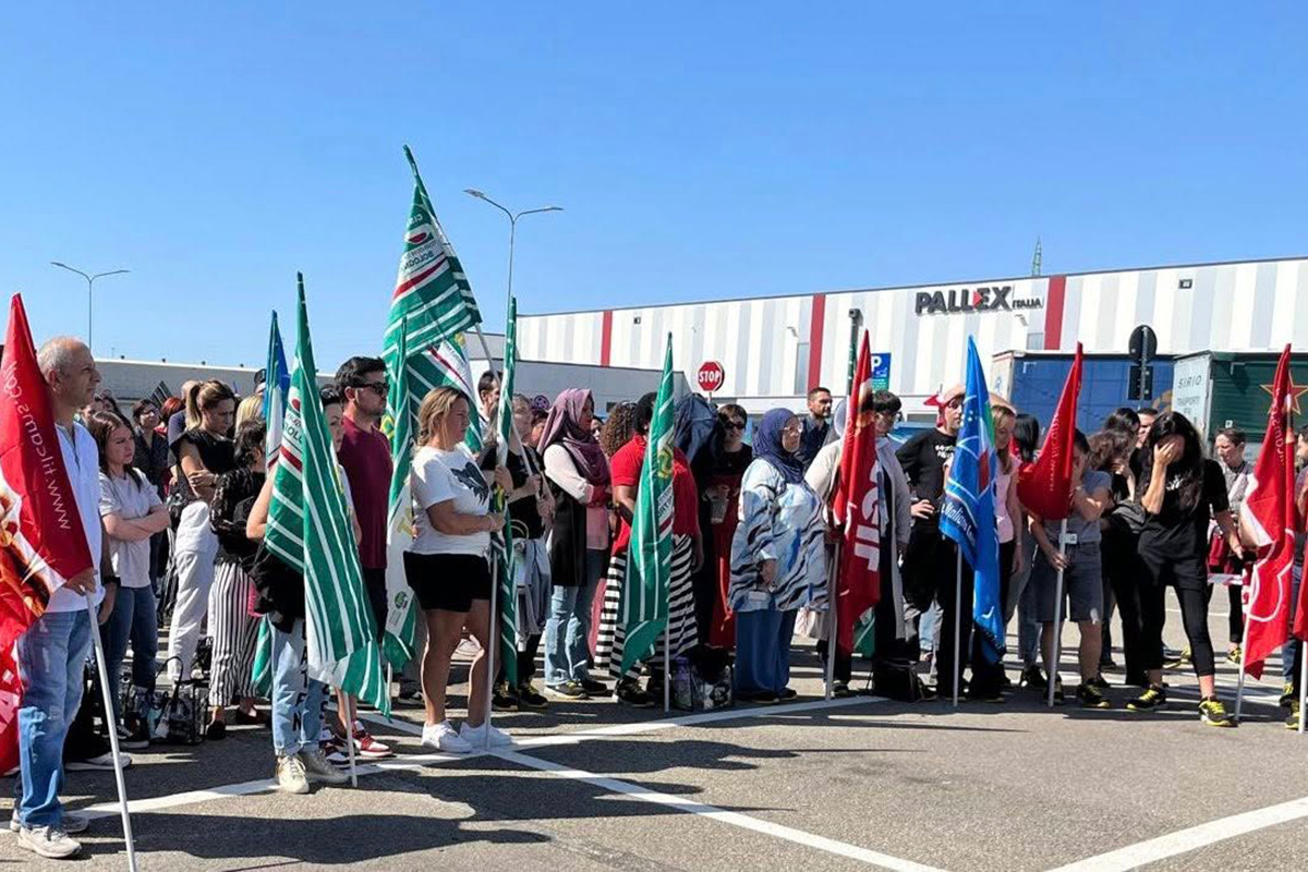 Yoox conferma 211 licenziamenti, sindacati in rivolta
